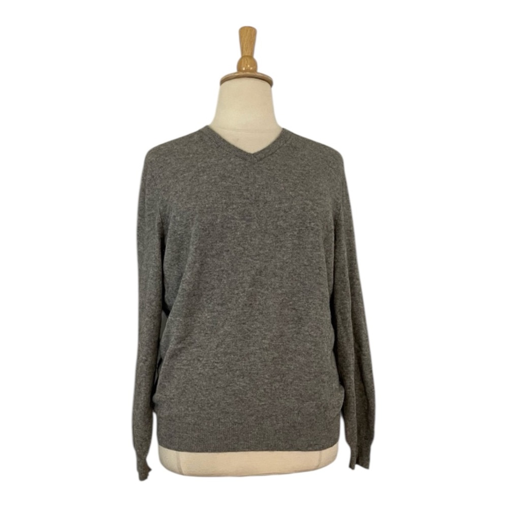 100% Cashmere Gray V-Neck Sweater L Knit Club Room Long Sleeve Preppy Classic
